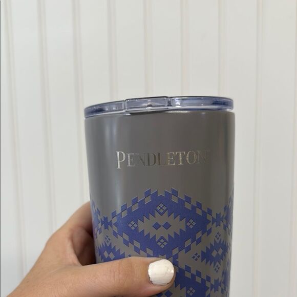 Pendleton Blue and Gray Geometric Tumbler 20oz Limited Edition Travel Mug - Picture 2 of 5